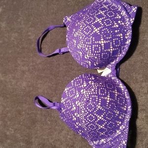 Victoria's Secret Sexy Tee Push Up Bra